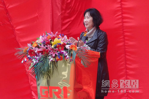 betway体育电梯盛大推出G·Wiz智能旅客电梯